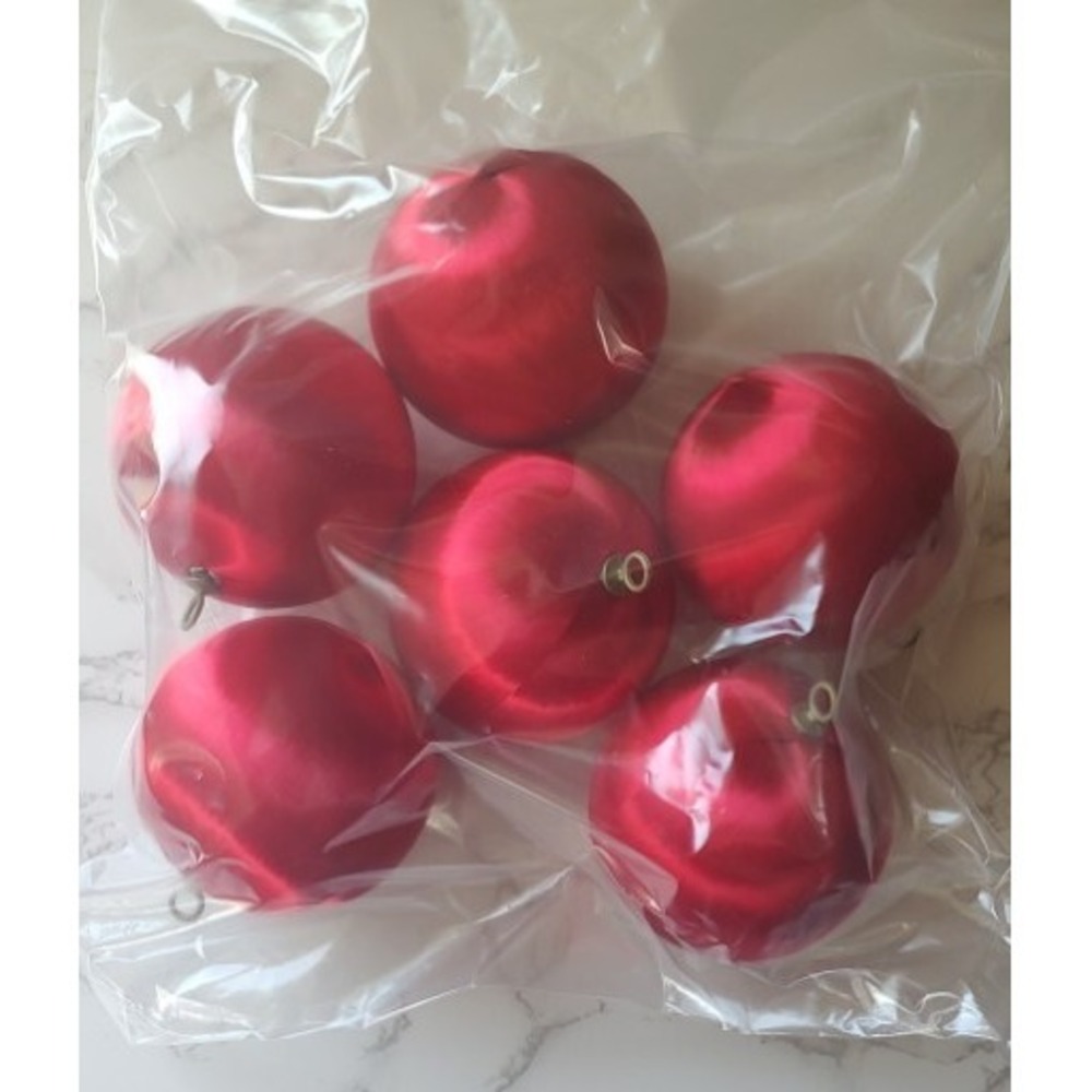 Plastic Satin Ball Christmas Ornaments Red Lot Of 6 Vintage A13